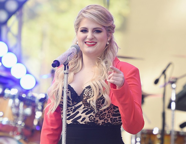 Meghan Trainor from Musicians Performing Live on Stage | E! News